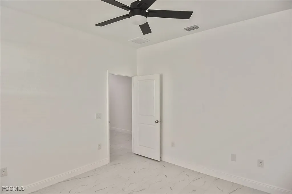 3034 Price Avenue Fort Myers FL 33916