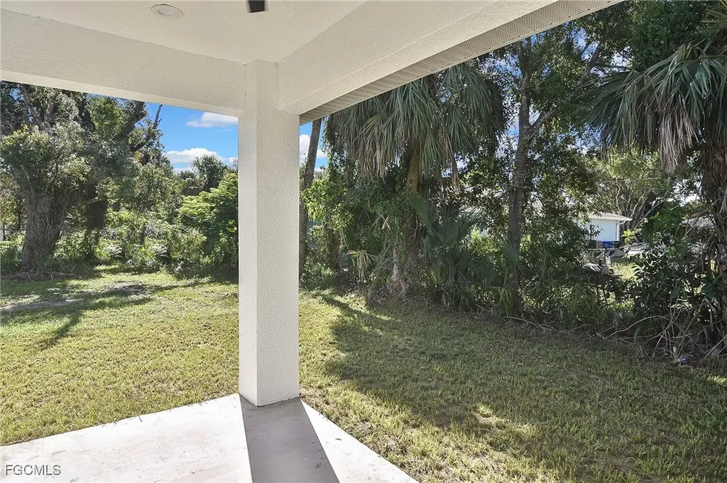 3034 Price Avenue Fort Myers FL 33916