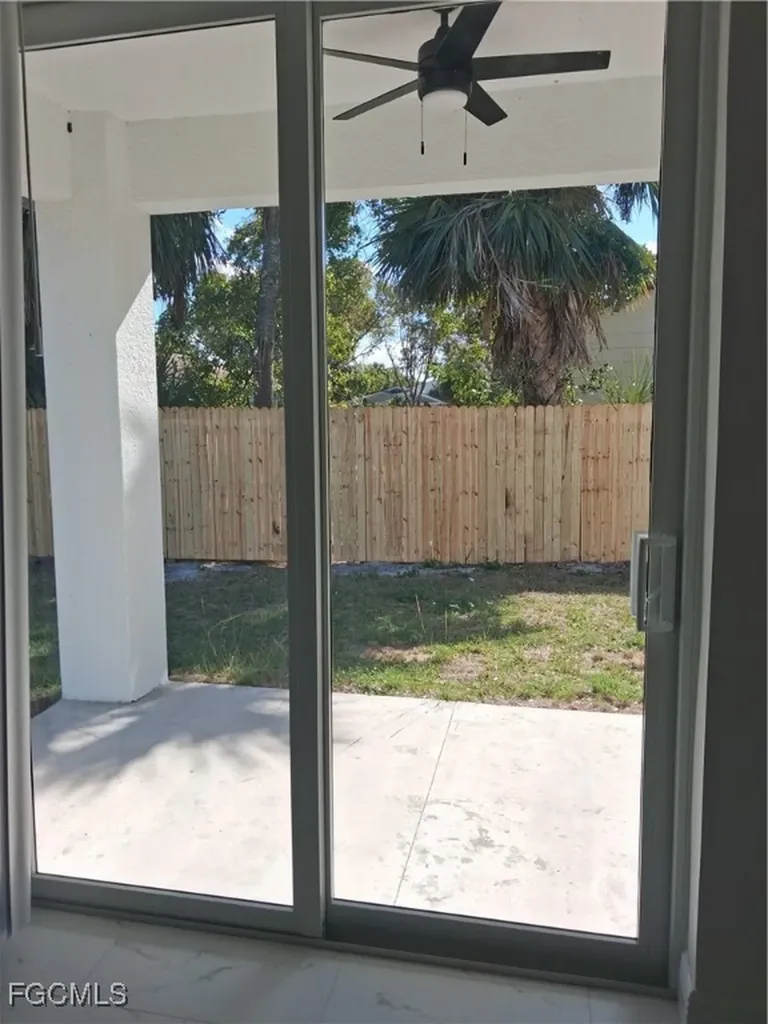 3034 Price Avenue Fort Myers FL 33916