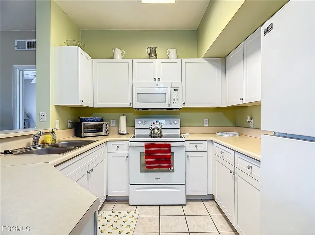 15625 Ocean Walk Circle S Fort Myers FL 33908