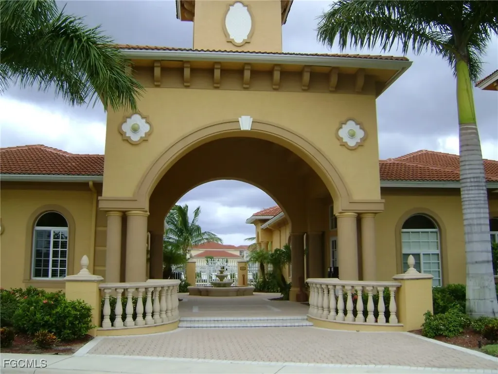 15625 Ocean Walk Circle S Fort Myers FL 33908