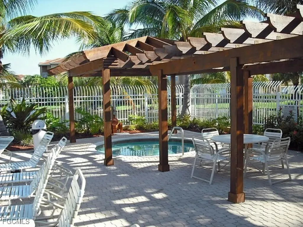 15625 Ocean Walk Circle S Fort Myers FL 33908