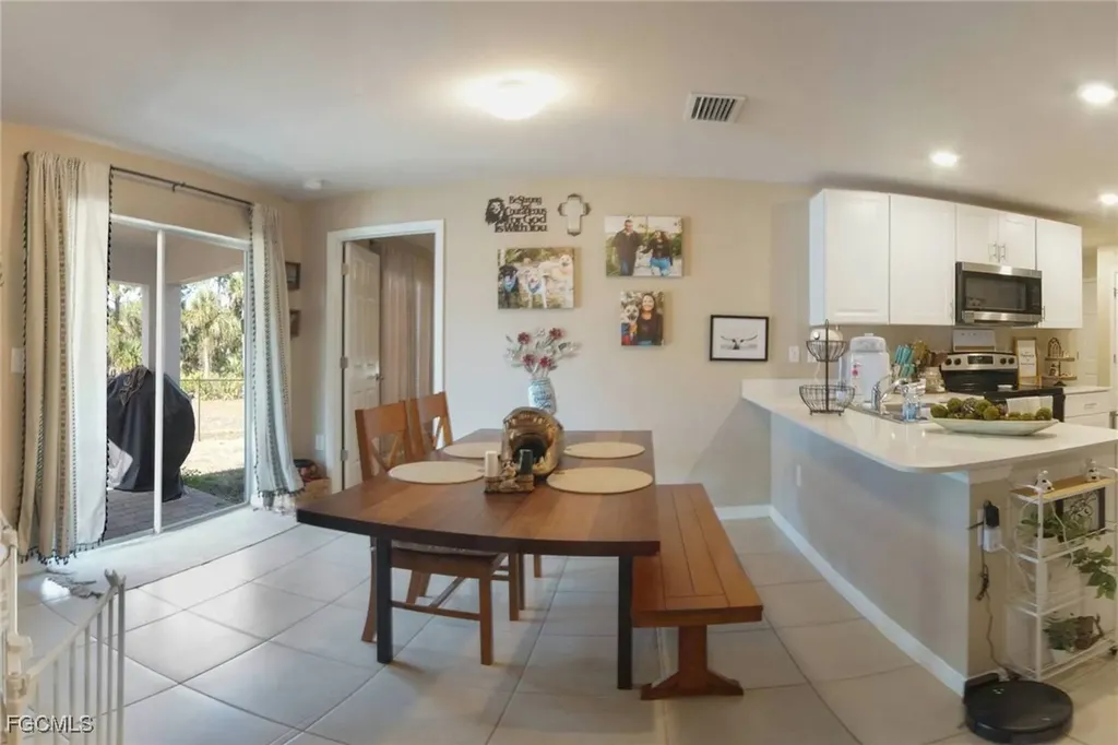 8015 Sandalwood Circle Labelle FL 33935