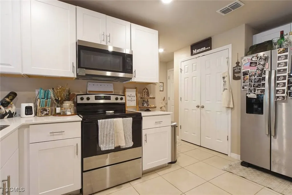 8015 Sandalwood Circle Labelle FL 33935