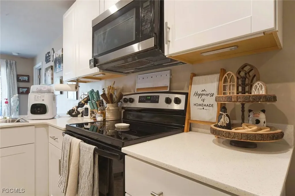 8015 Sandalwood Circle Labelle FL 33935