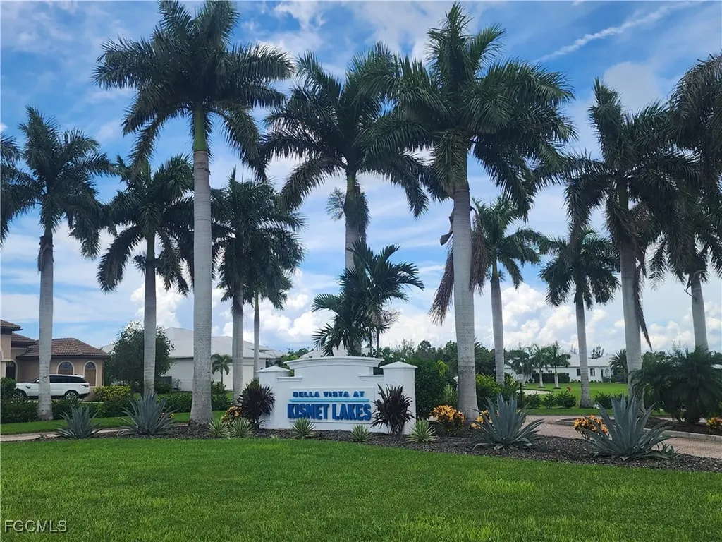 3801 Kismet Lakes Lane Cape Coral FL 33993