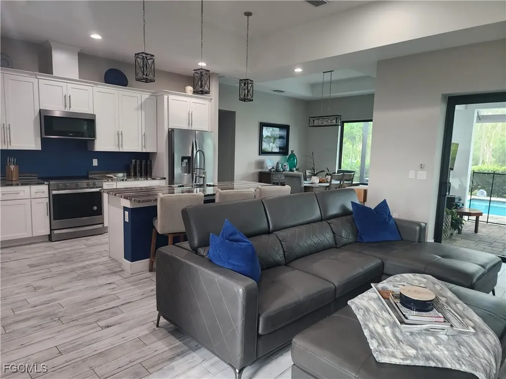 3801 Kismet Lakes Lane Cape Coral FL 33993