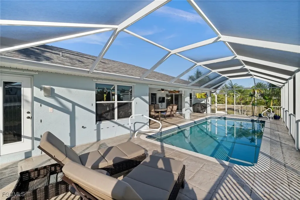 3597 Gondola Lane St. James City FL 33956