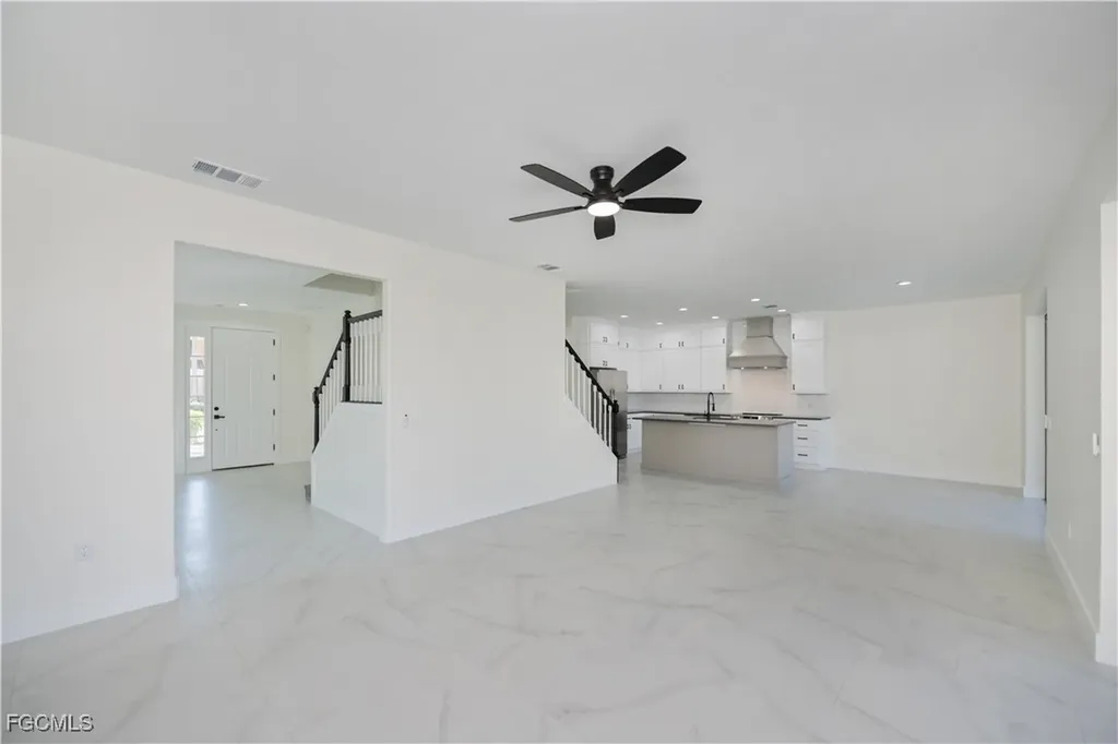 2615 Sunvale Court Cape Coral FL 33991