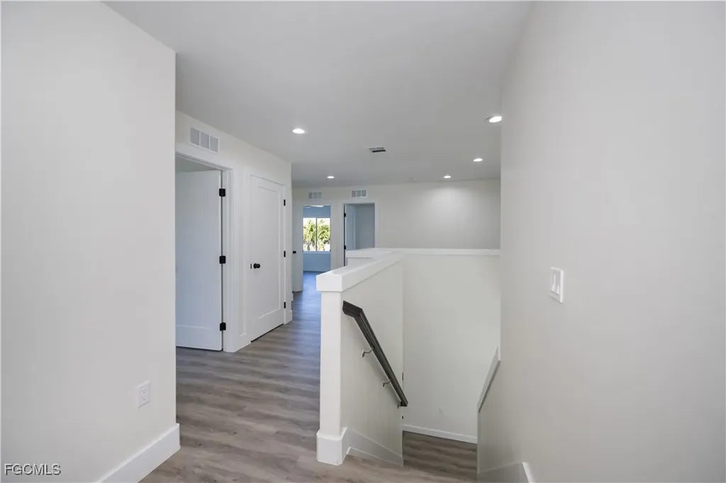2615 Sunvale Court Cape Coral FL 33991