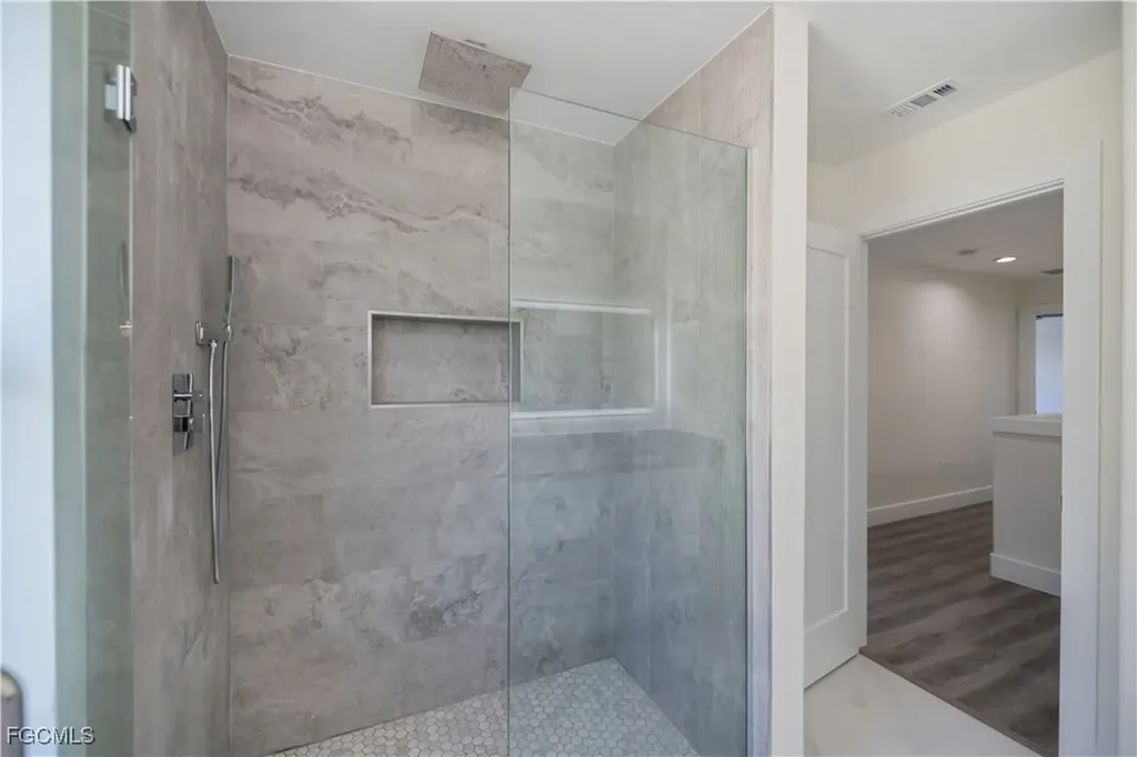 2615 Sunvale Court Cape Coral FL 33991