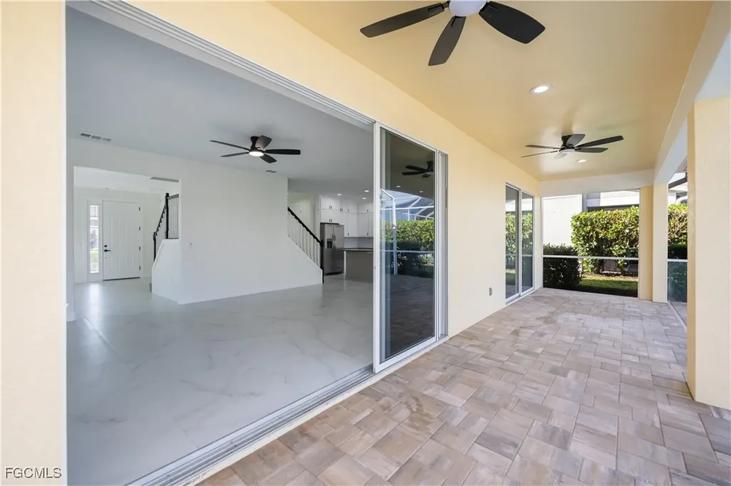 2615 Sunvale Court Cape Coral FL 33991