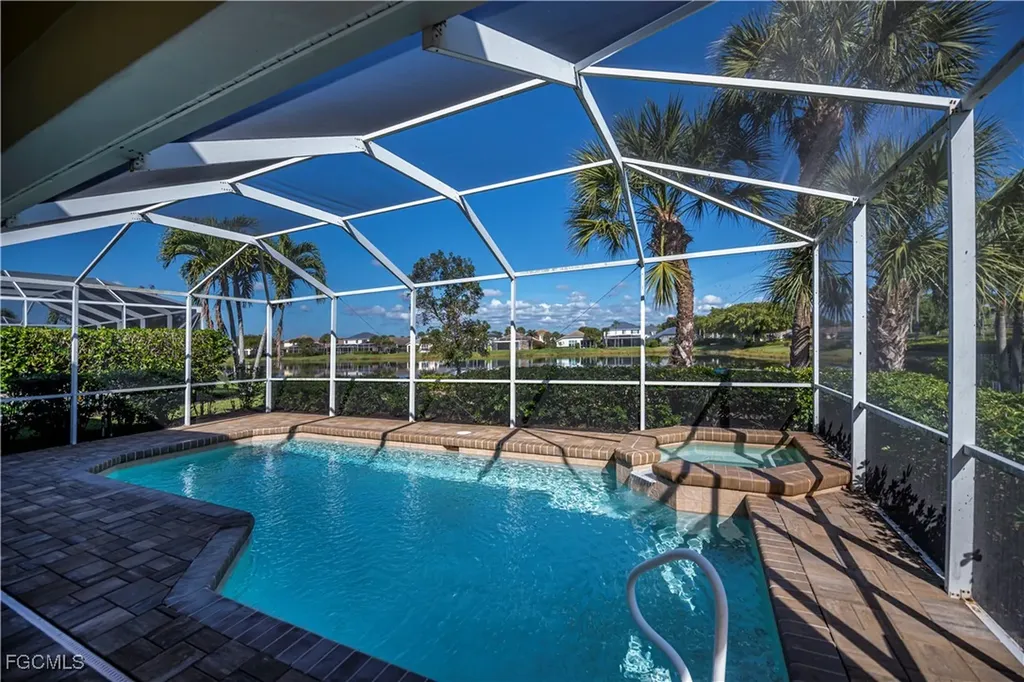 2615 Sunvale Court Cape Coral FL 33991