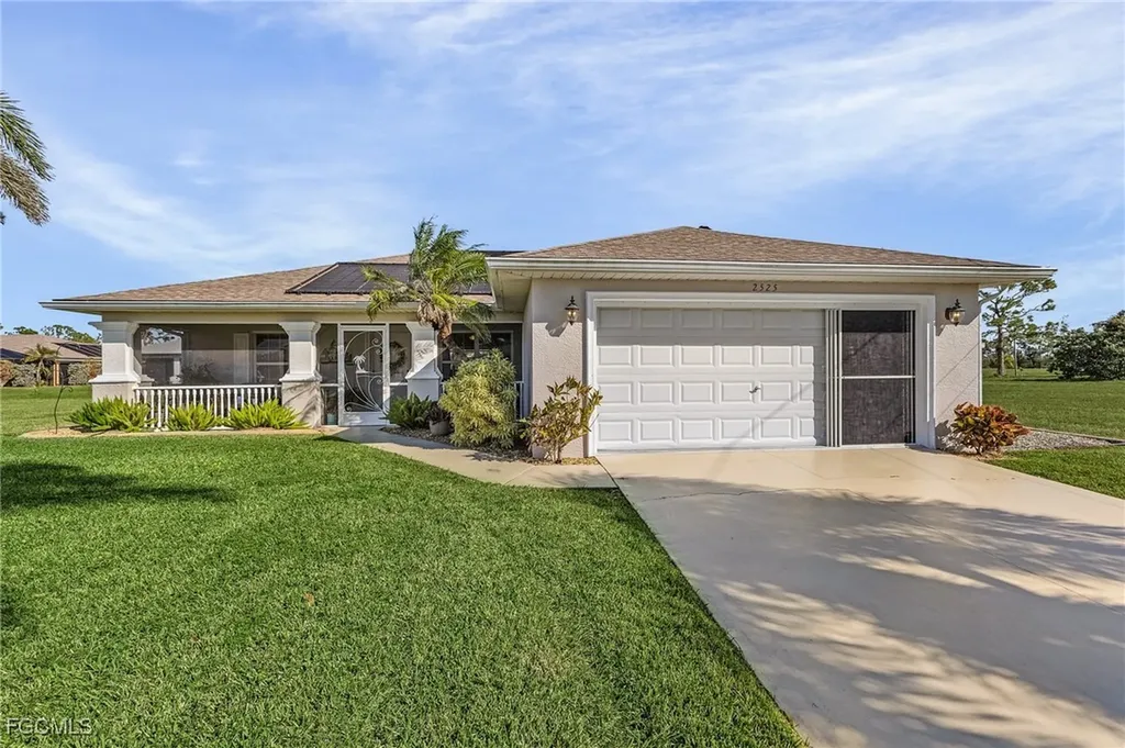 2525 NW 19th Place Cape Coral FL 33993