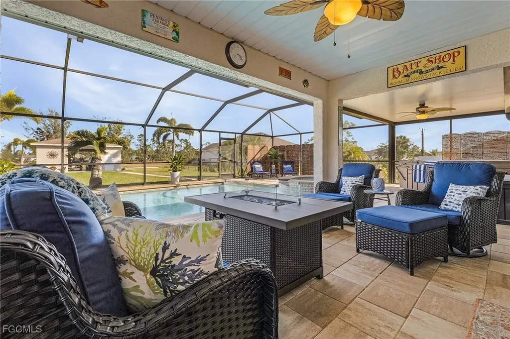 2525 NW 19th Place Cape Coral FL 33993