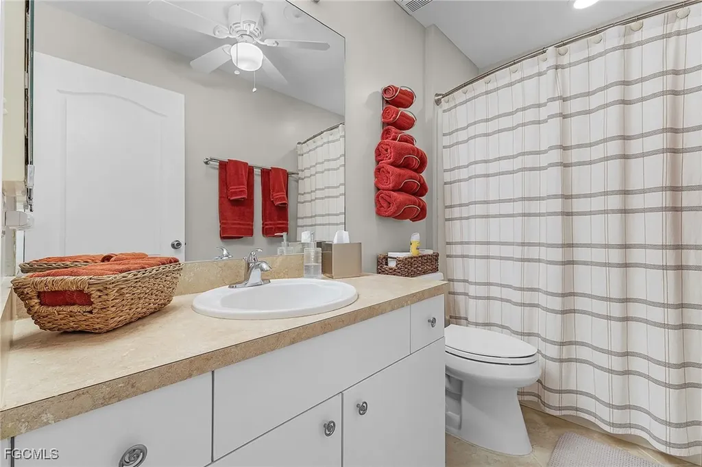 2525 NW 19th Place Cape Coral FL 33993