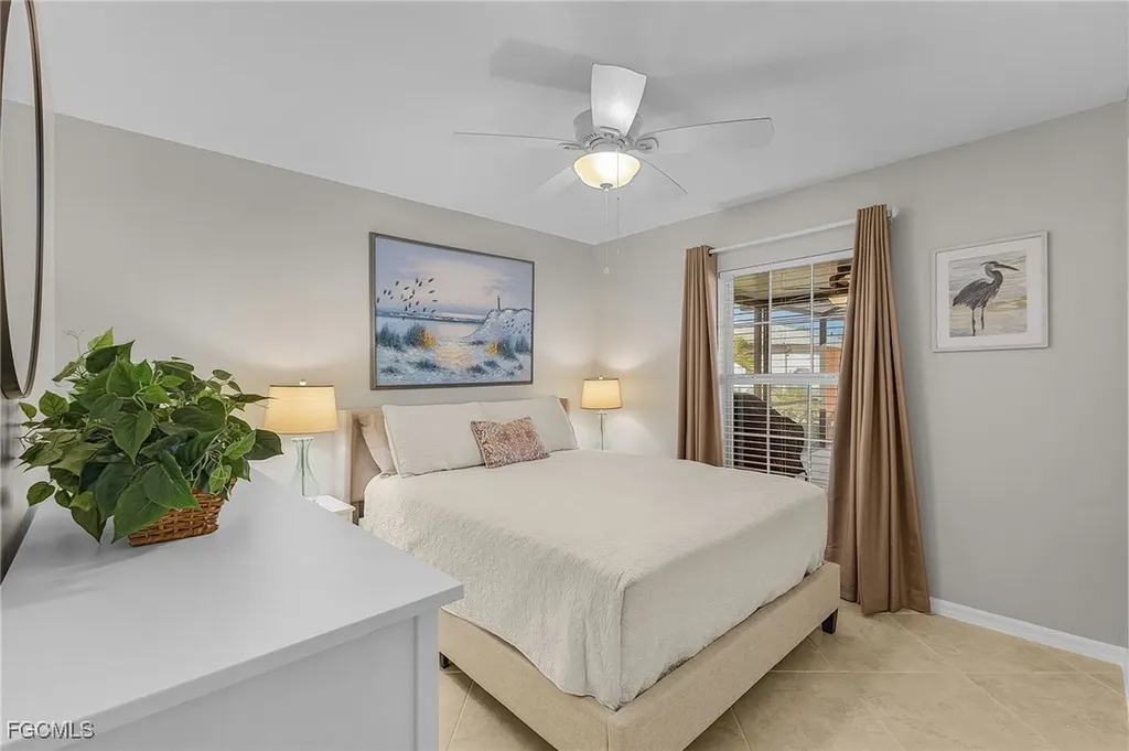 2525 NW 19th Place Cape Coral FL 33993