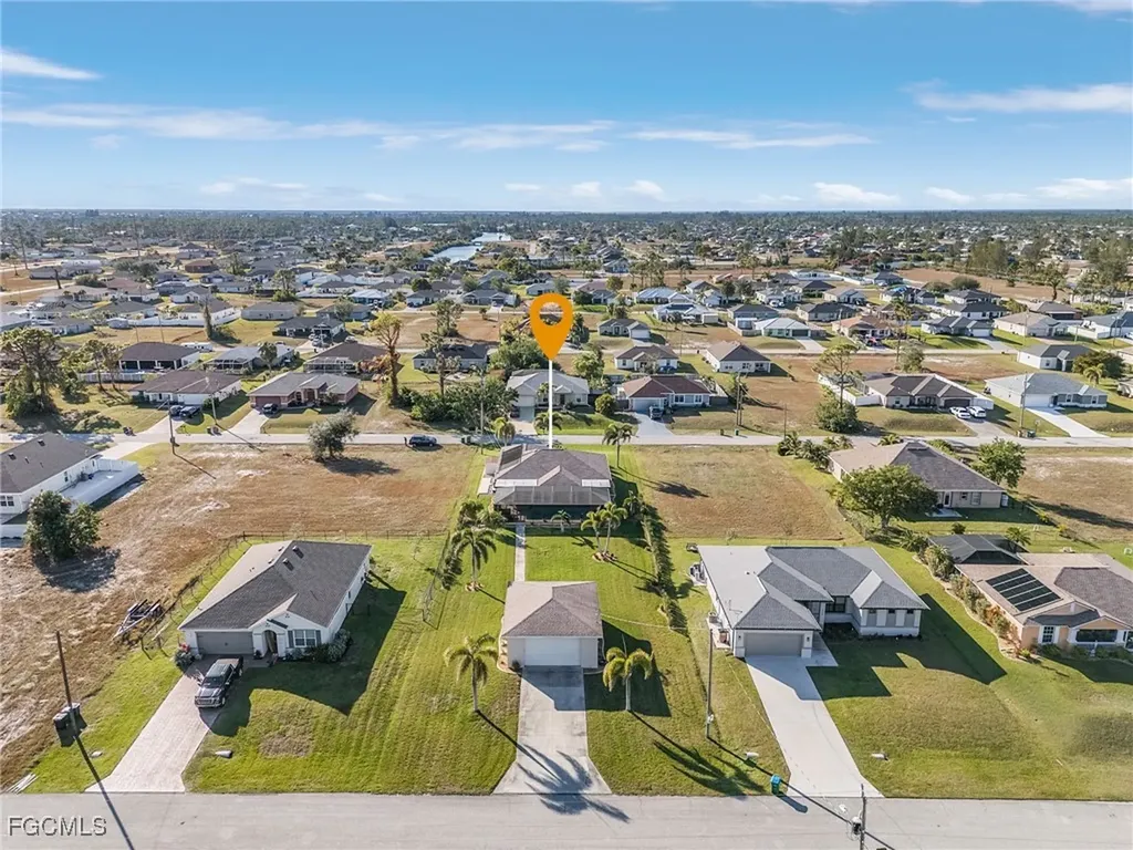2525 NW 19th Place Cape Coral FL 33993