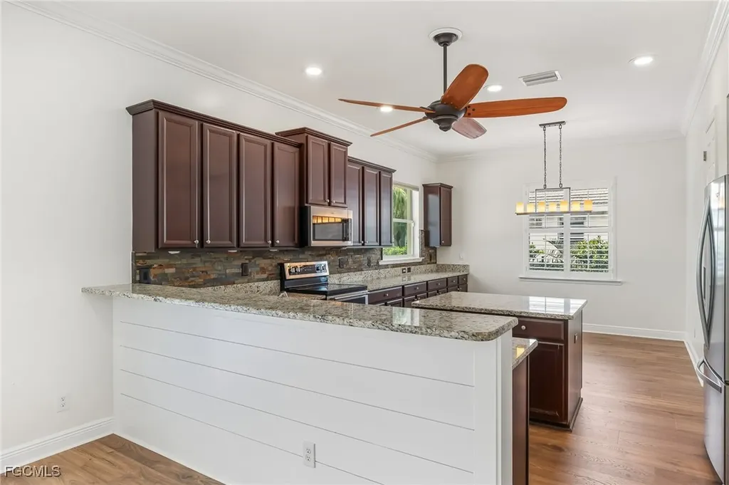 2608 Stonyhill Court Cape Coral FL 33991