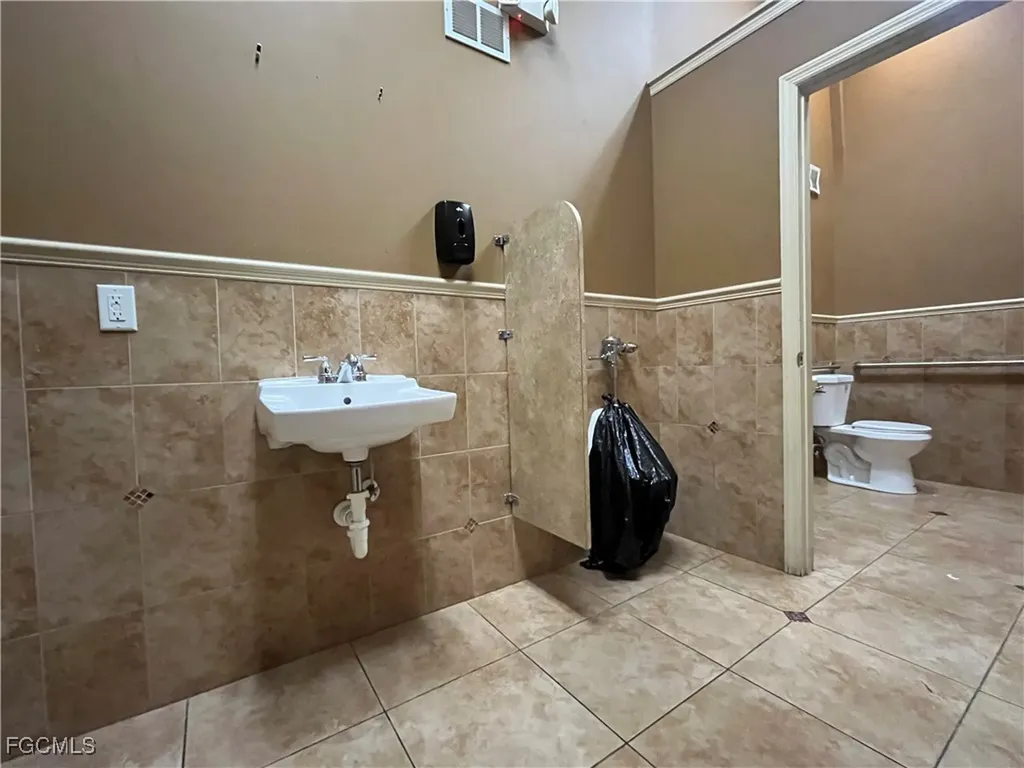 159 Hancock Bridge Parkway Cape Coral FL 33990