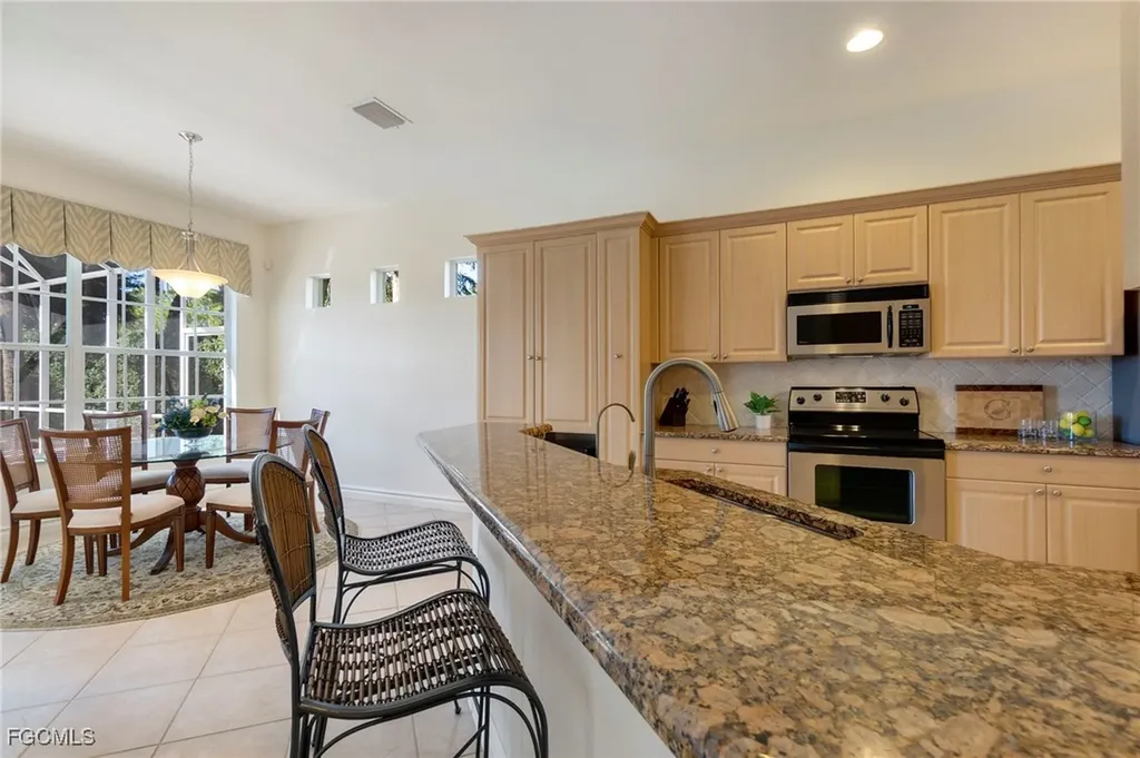 20000 Seadale Court Estero FL 33928