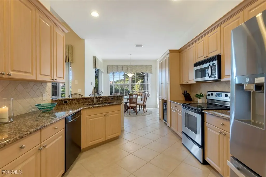20000 Seadale Court Estero FL 33928
