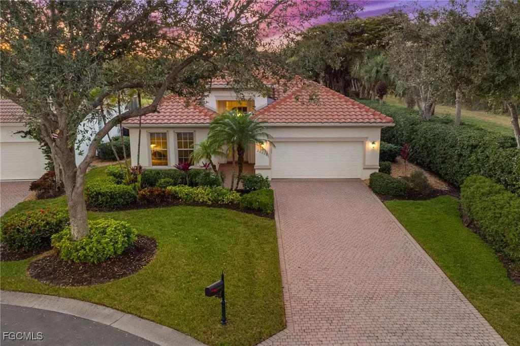 20000 Seadale Court Estero FL 33928