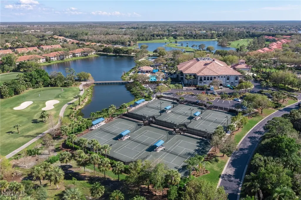 20000 Seadale Court Estero FL 33928