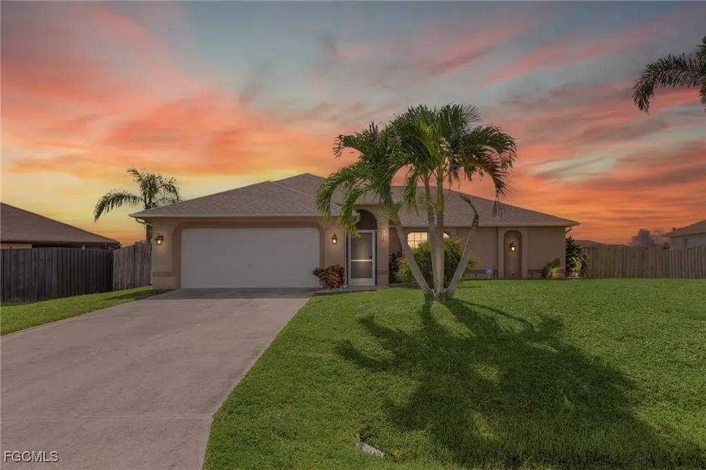 1822 SW 1st Avenue Cape Coral FL 33991