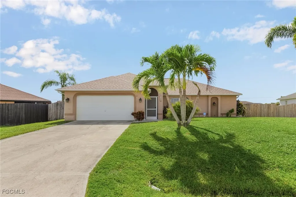 1822 SW 1st Avenue Cape Coral FL 33991