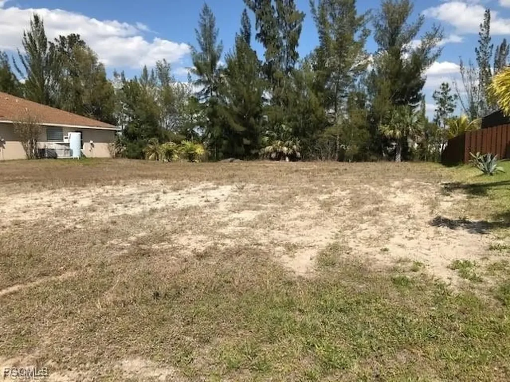 3607 NE 21st Avenue Cape Coral FL 33909