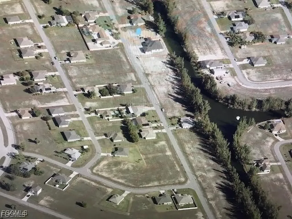 3607 NE 21st Avenue Cape Coral FL 33909