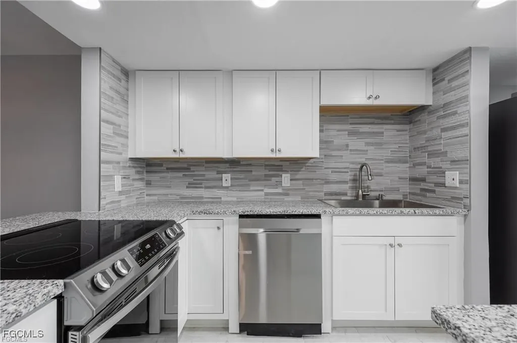 2244 Winkler Avenue Fort Myers FL 33901