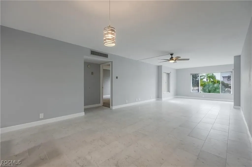 2244 Winkler Avenue Fort Myers FL 33901