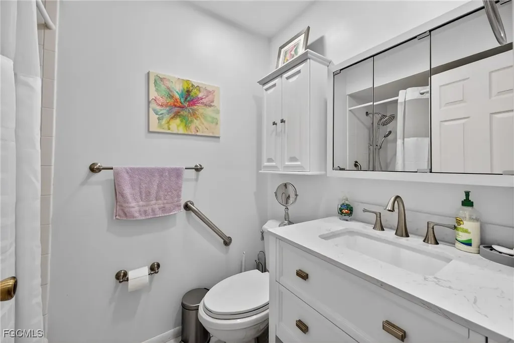 5679 Balkan Court Fort Myers FL 33919