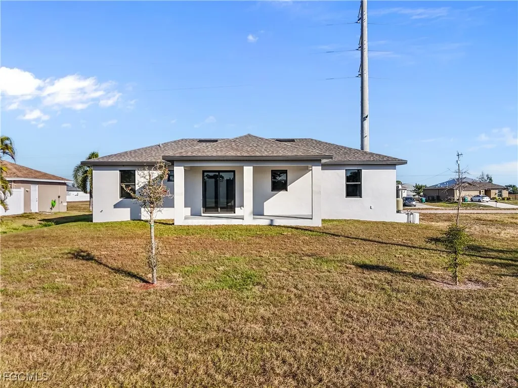 1708 El Dorado Boulevard N Cape Coral FL 33993
