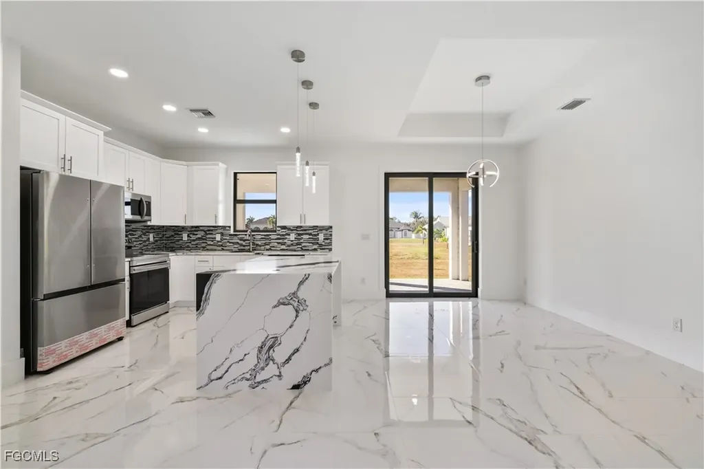 1708 El Dorado Boulevard N Cape Coral FL 33993