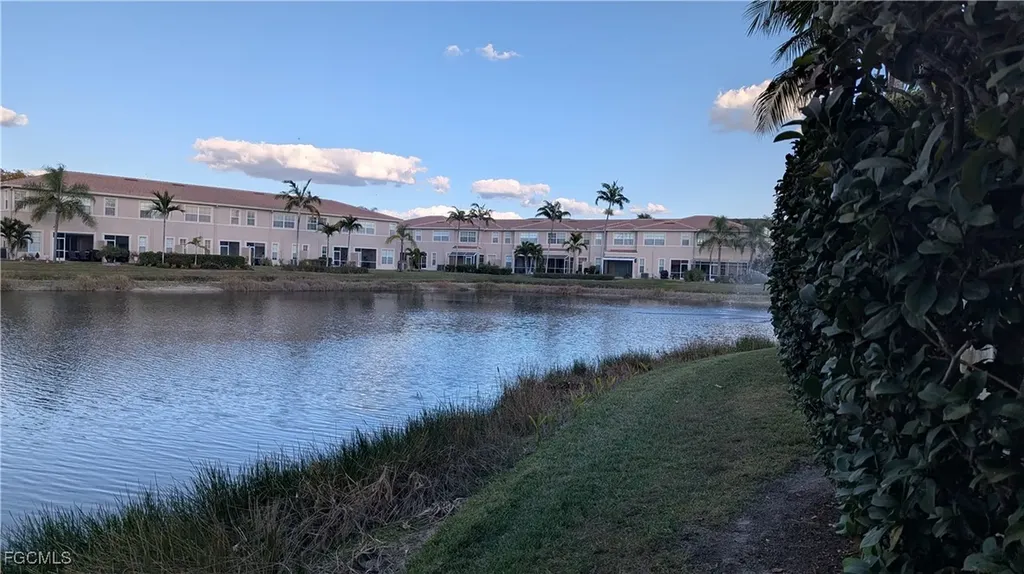 4000 Cherrybrook Loop Fort Myers FL 33966