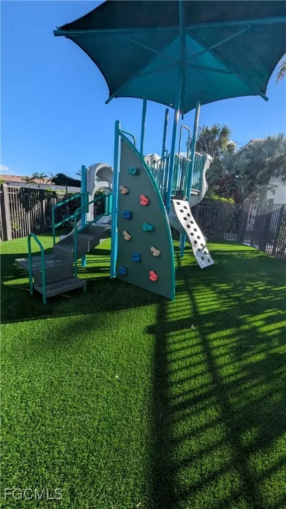 4000 Cherrybrook Loop Fort Myers FL 33966