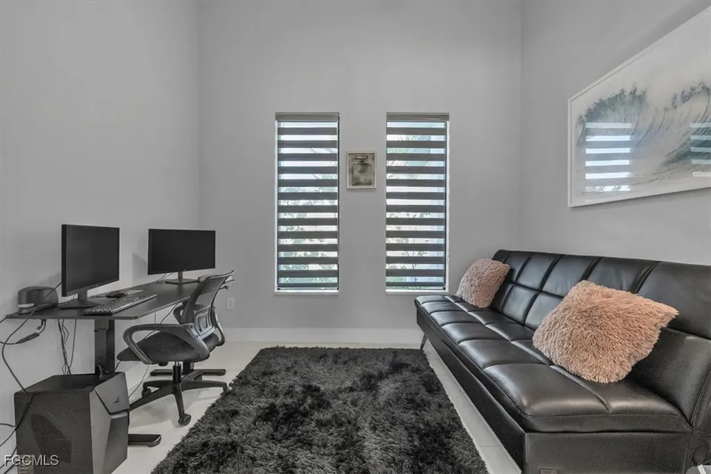 1716 SW 44th Terrace Cape Coral FL 33914