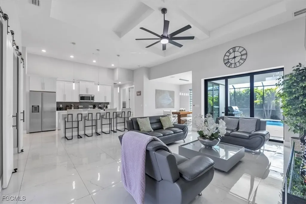 1716 SW 44th Terrace Cape Coral FL 33914