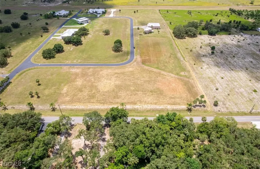 1520 Lindbergh Loop Labelle FL 33935