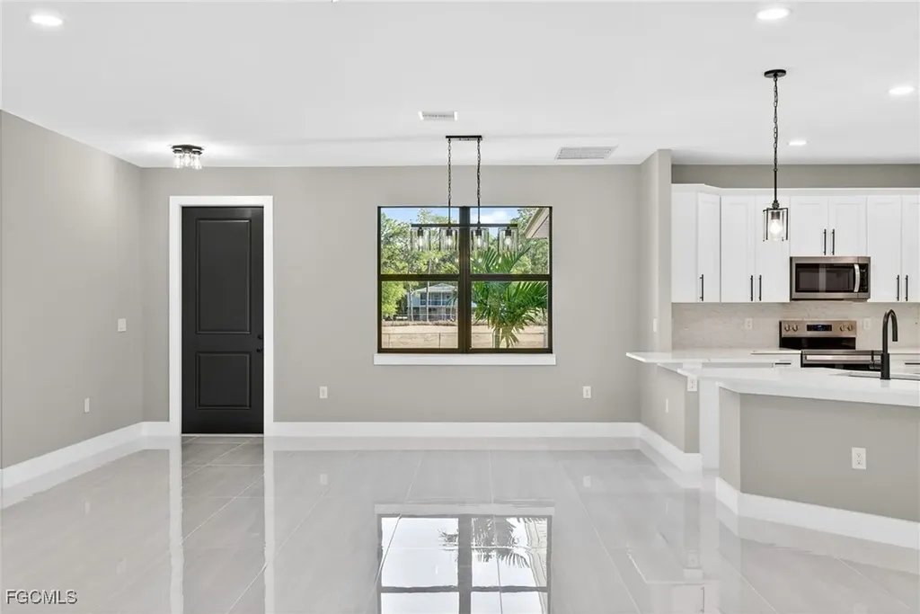 115 Johns Avenue Lehigh Acres FL 33936