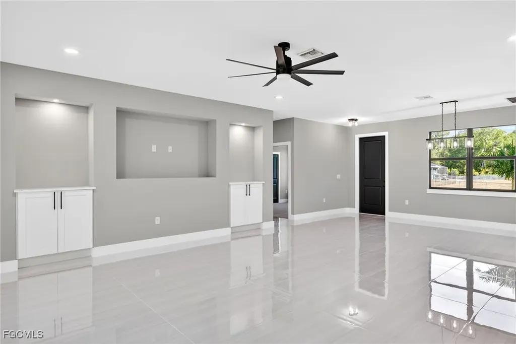 115 Johns Avenue Lehigh Acres FL 33936