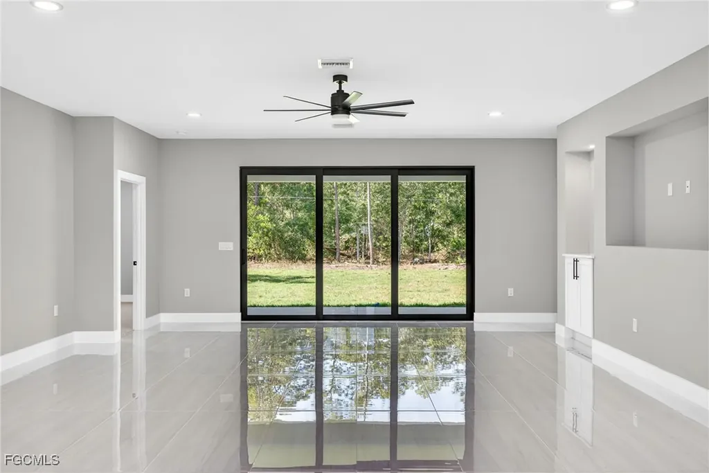 115 Johns Avenue Lehigh Acres FL 33936