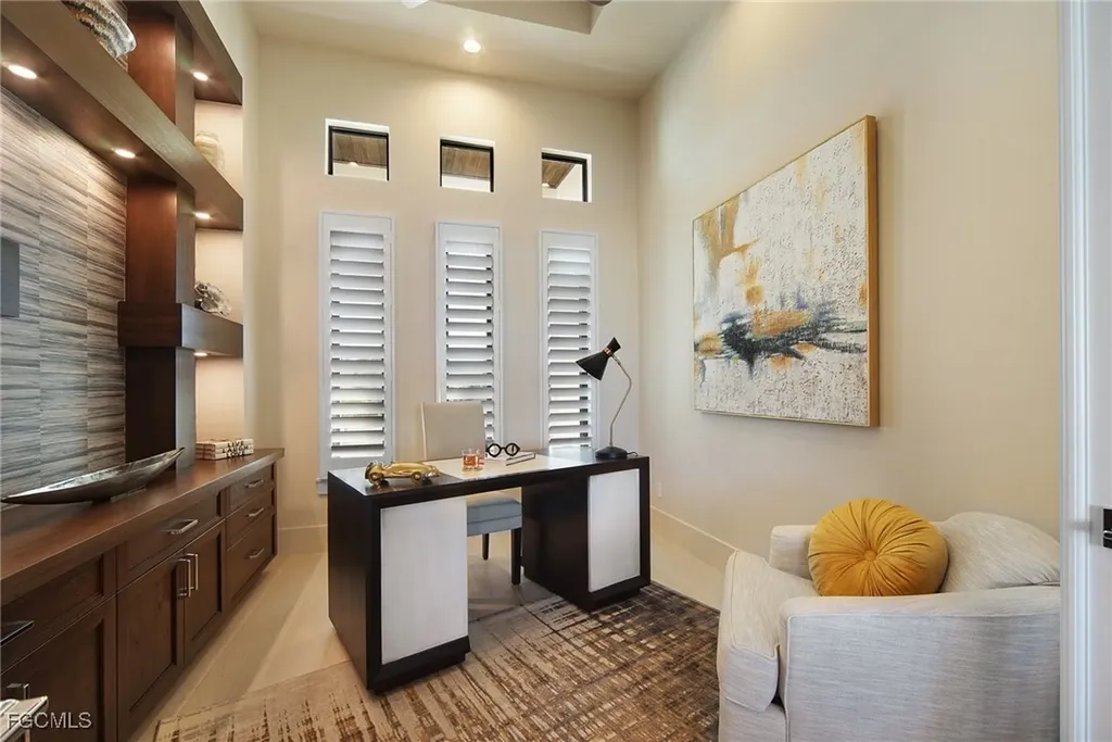 2523 Beach Parkway W Cape Coral FL 33914