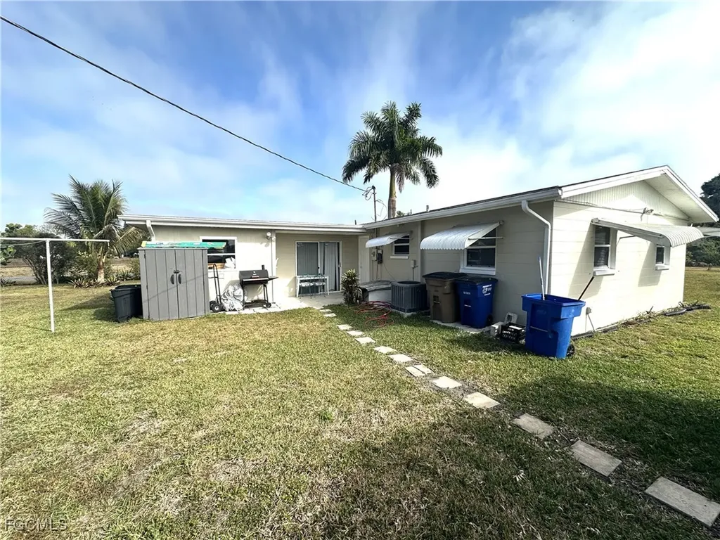 100 Davis Road Lehigh Acres FL 33936