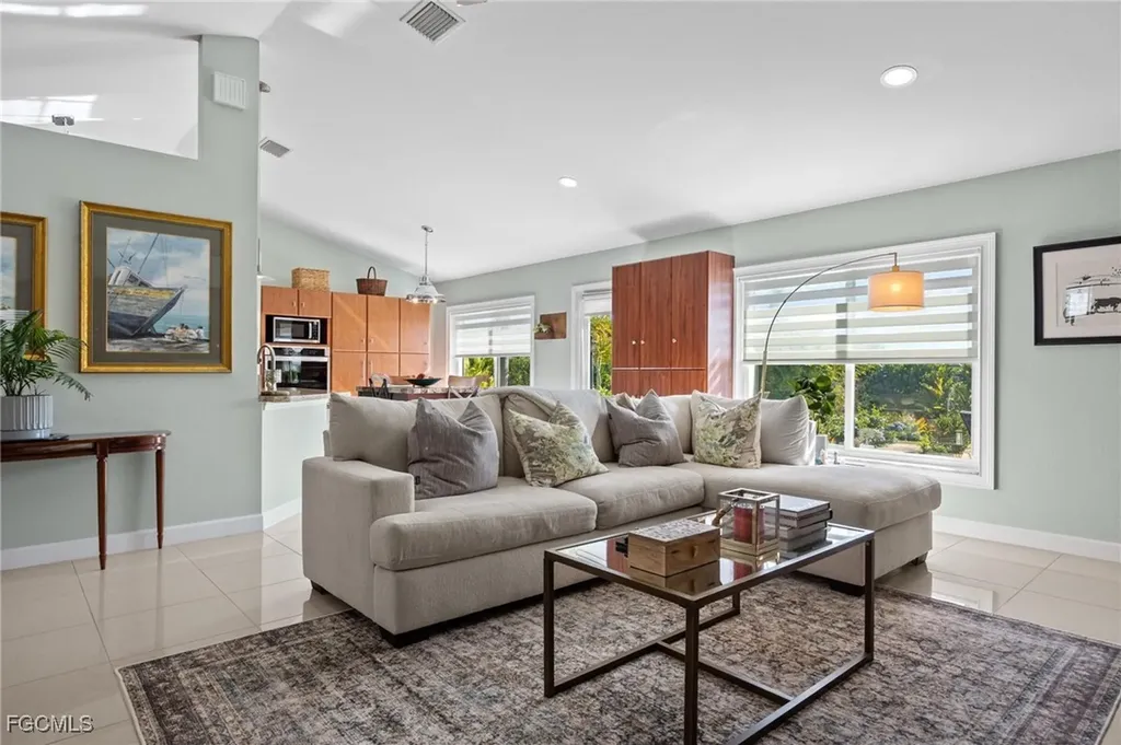 1914 NW 15th Street Cape Coral FL 33993