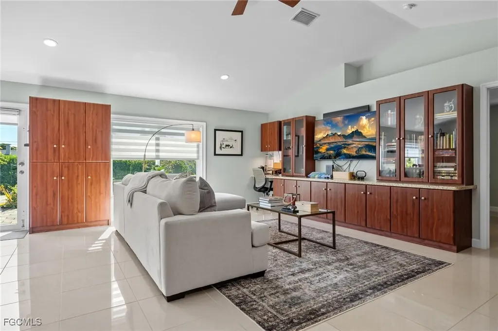 1914 NW 15th Street Cape Coral FL 33993