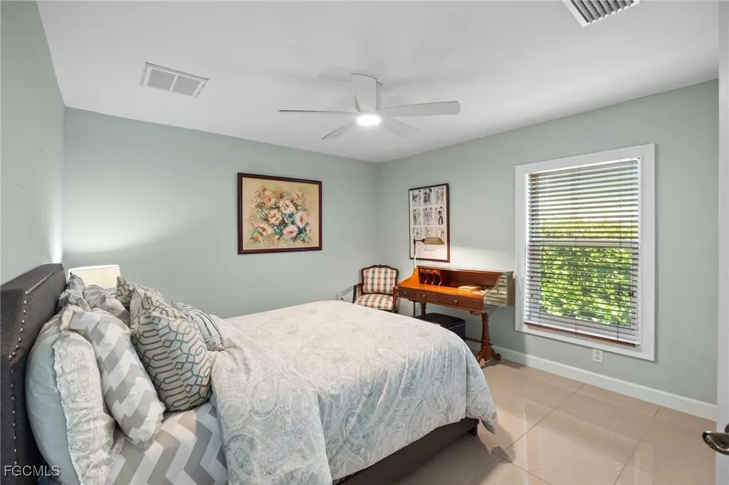 1914 NW 15th Street Cape Coral FL 33993